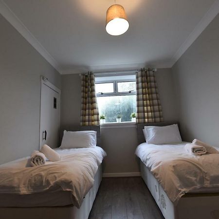 Sighthill 3 Bedrooms With Private Garden EDI Kültér fotó