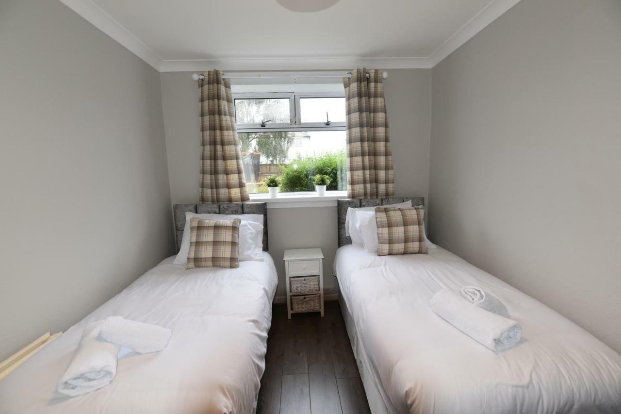 Sighthill 3 Bedrooms With Private Garden EDI Kültér fotó